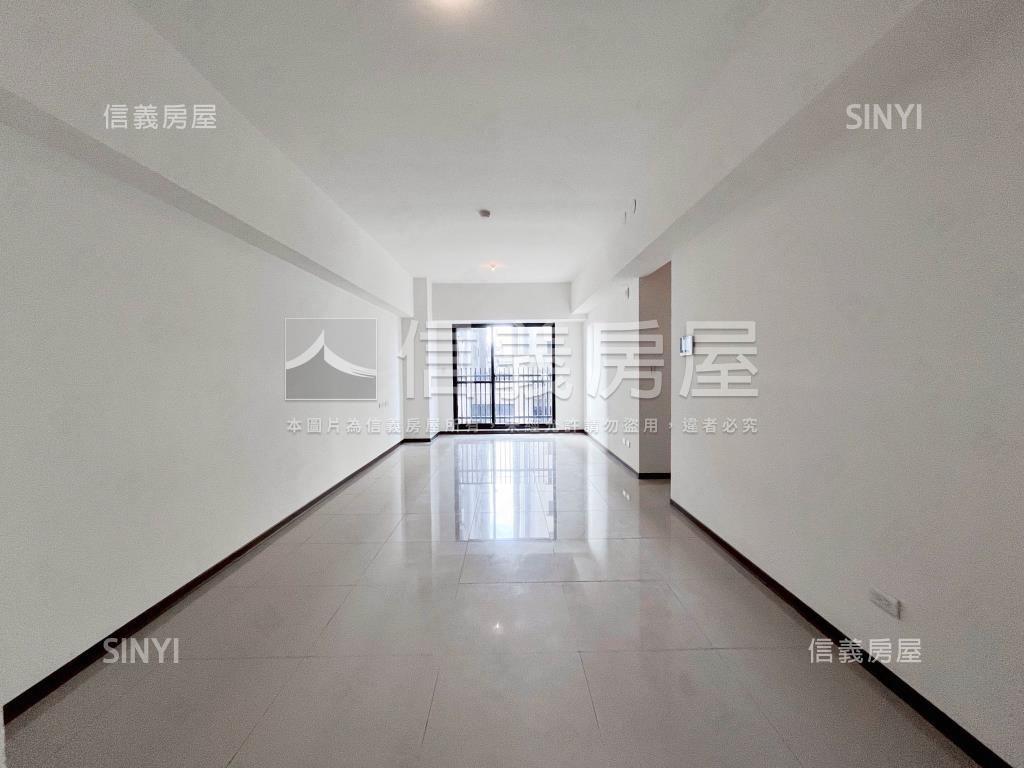 長虹天韻三房平車房屋室內格局與周邊環境