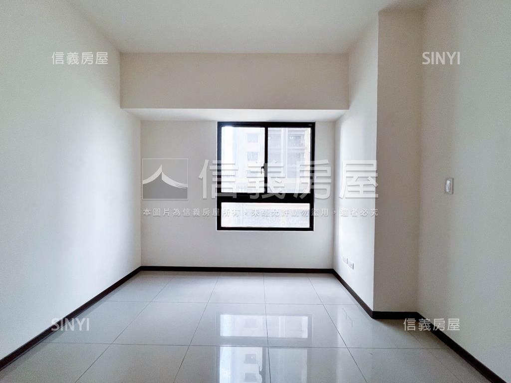 長虹天韻三房平車房屋室內格局與周邊環境