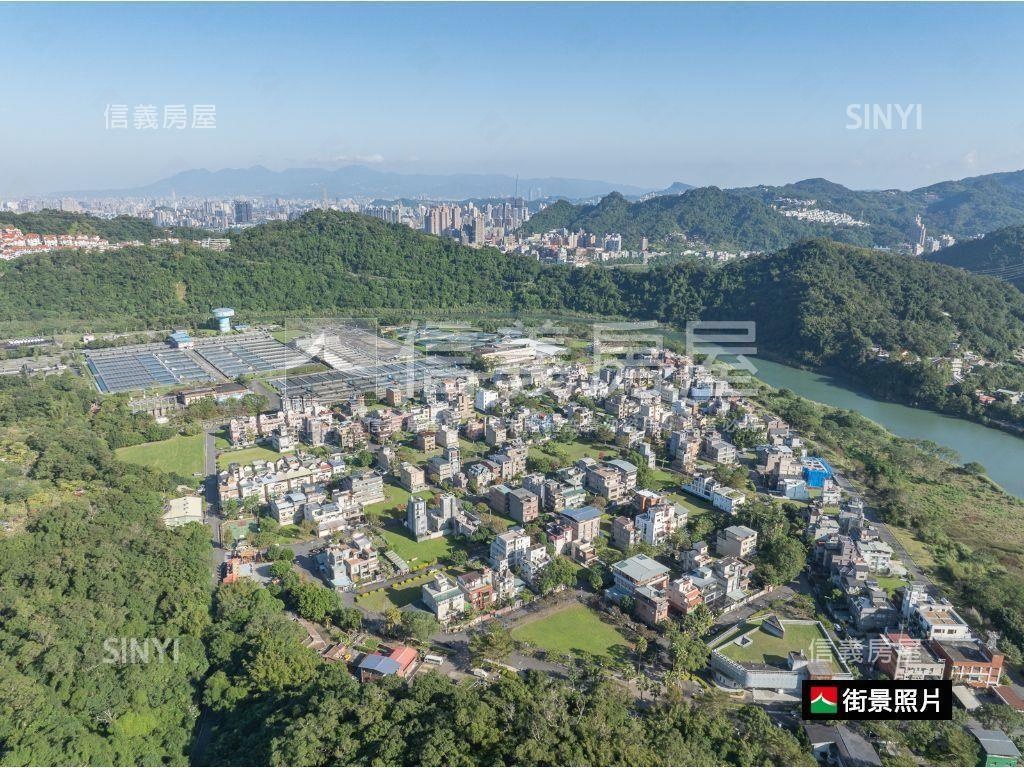 ✪降價誠售住宅區方正土地房屋室內格局與周邊環境