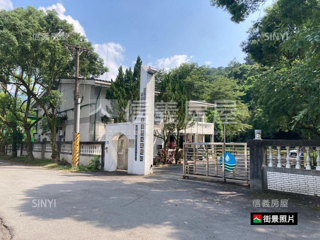 ✪降價誠售住宅區方正土地房屋室內格局與周邊環境