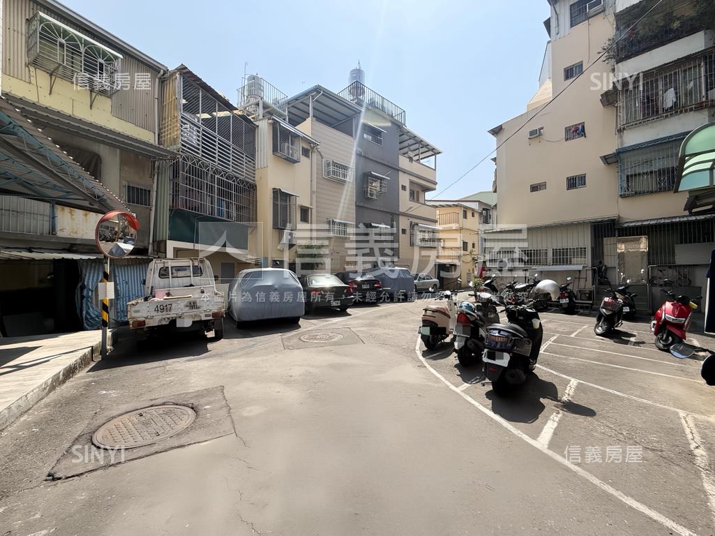 內惟店面住家一樓採光美宅房屋室內格局與周邊環境