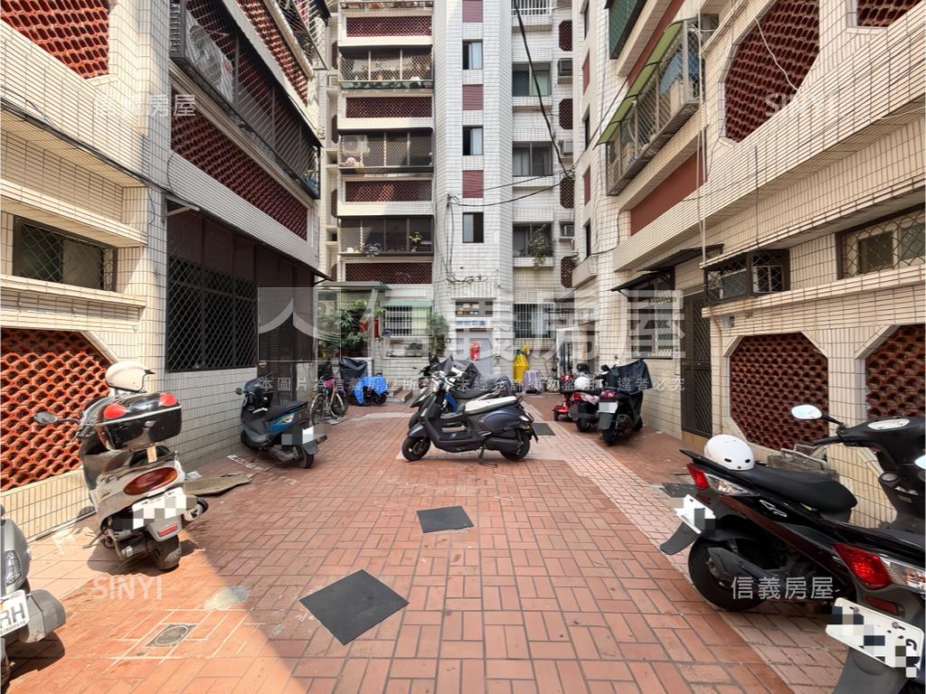 內惟店面住家一樓採光美宅房屋室內格局與周邊環境