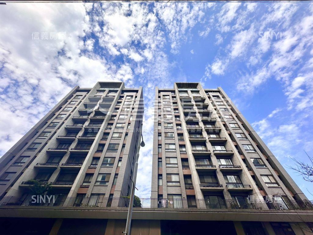 草葉集大三房角間戶房屋室內格局與周邊環境