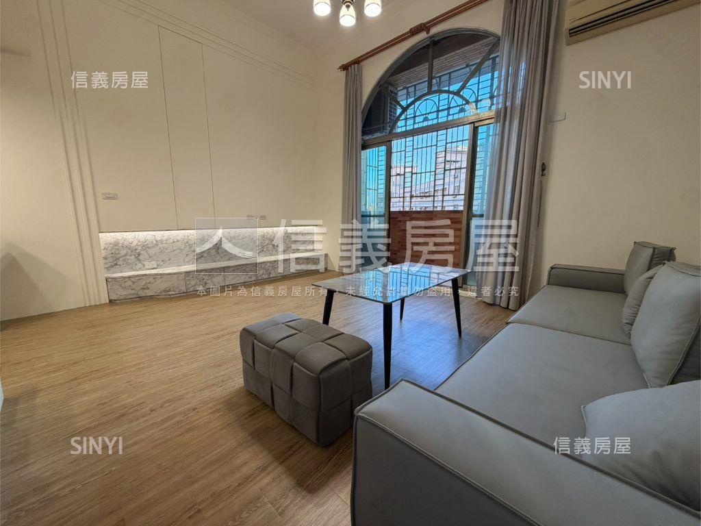 ＥＱ別墅美裝兩房車位房屋室內格局與周邊環境