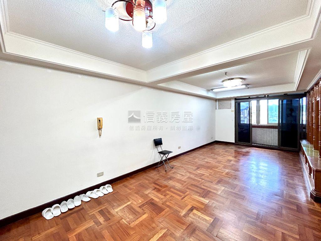 中正國中景觀管理名邸房屋室內格局與周邊環境