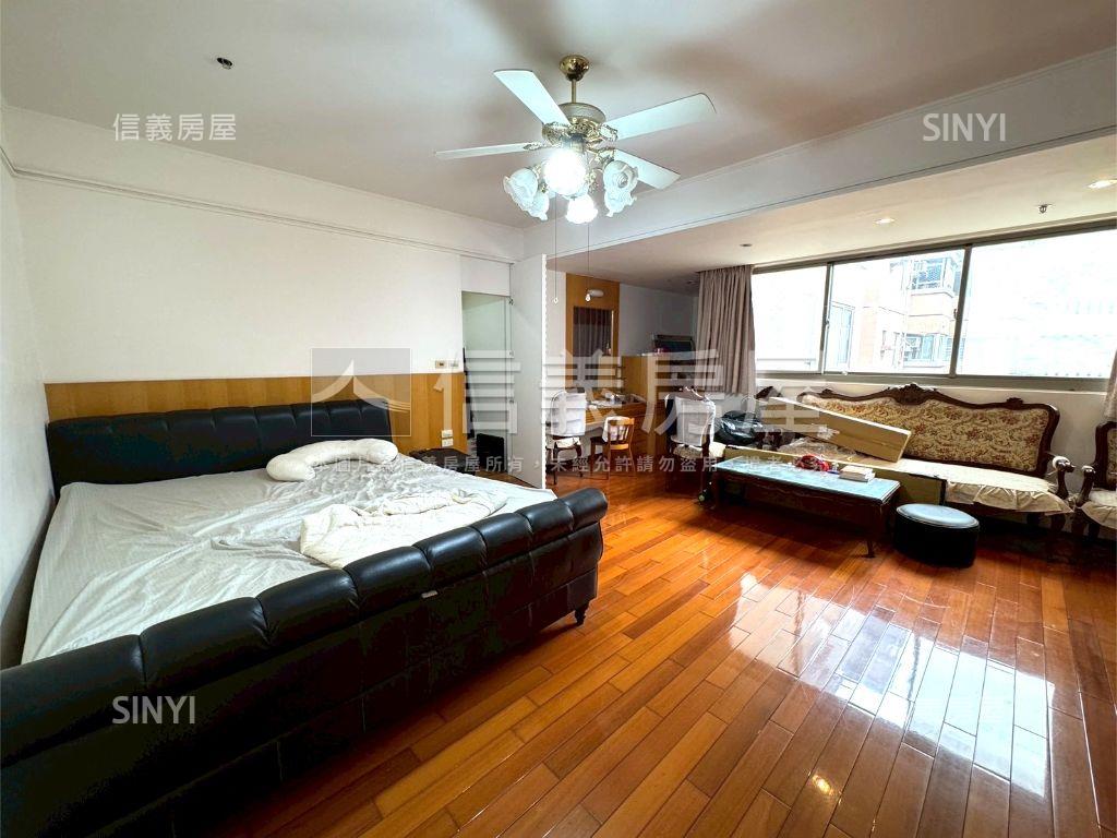 大東興｜大四房雙平面車位房屋室內格局與周邊環境