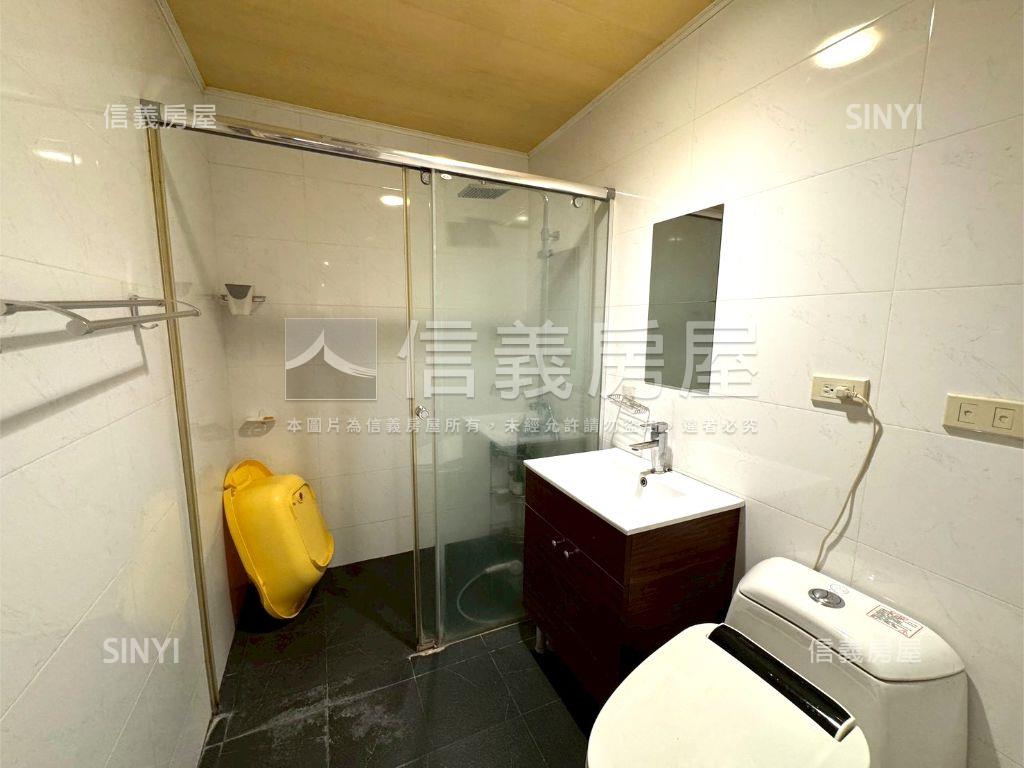 大東興｜大四房雙平面車位房屋室內格局與周邊環境