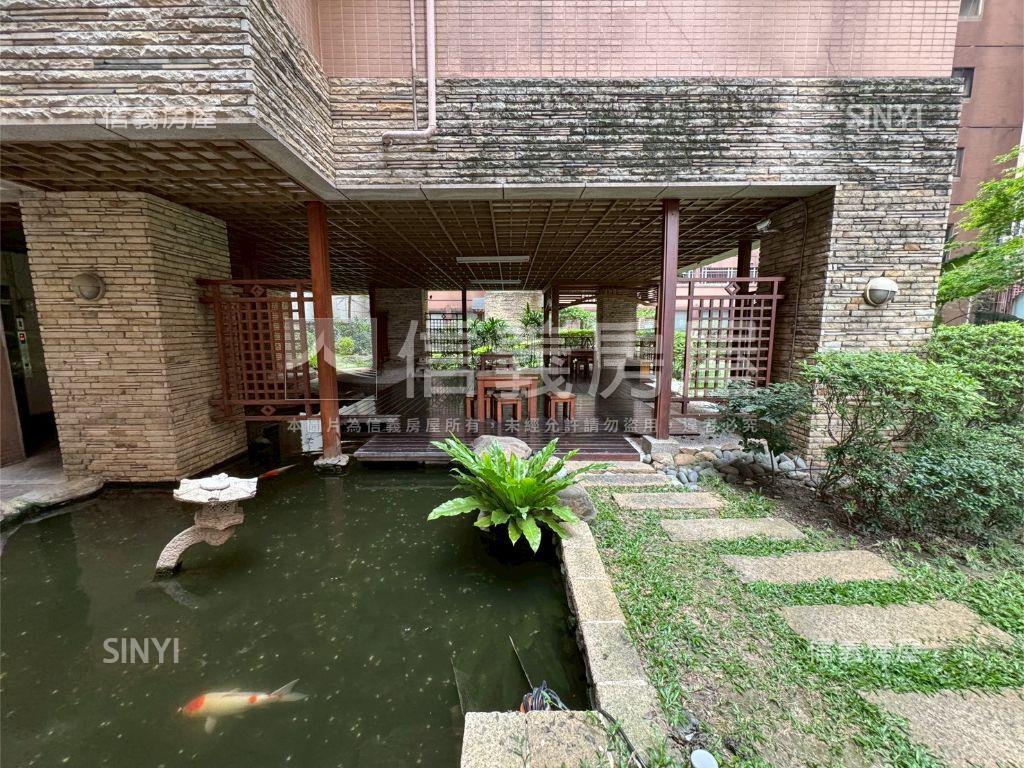 大東興｜大四房雙平面車位房屋室內格局與周邊環境