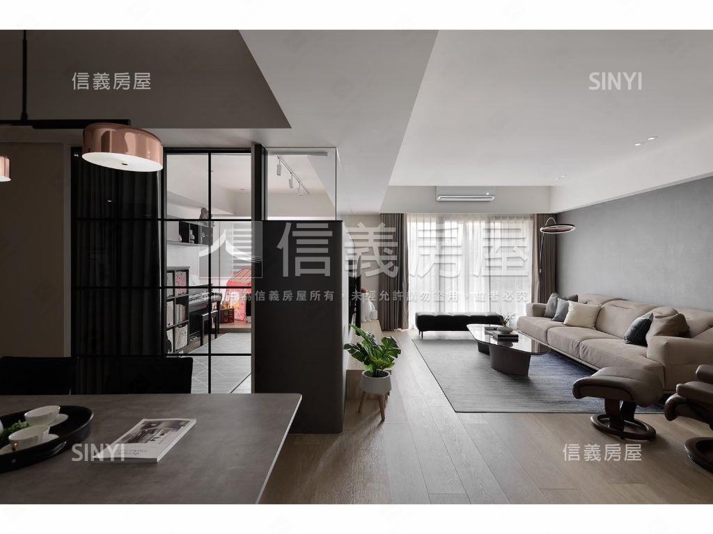 百萬裝潢湛高峰豪氣大露臺房屋室內格局與周邊環境