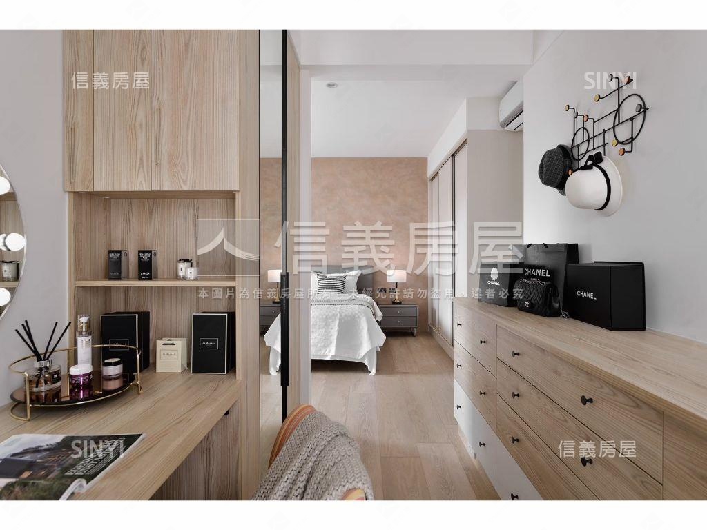 百萬裝潢湛高峰豪氣大露臺房屋室內格局與周邊環境