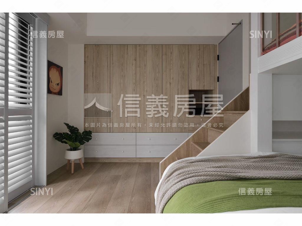 百萬裝潢湛高峰豪氣大露臺房屋室內格局與周邊環境