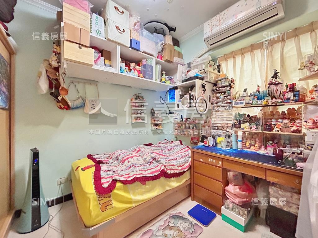 義學華廈２＋１房車位房屋室內格局與周邊環境