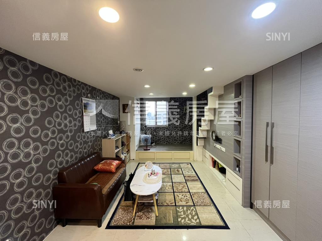 未來中和雙捷精裝挑高空間房屋室內格局與周邊環境
