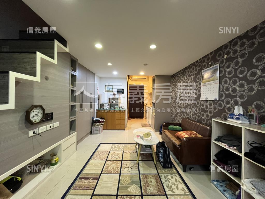 未來中和雙捷精裝挑高空間房屋室內格局與周邊環境