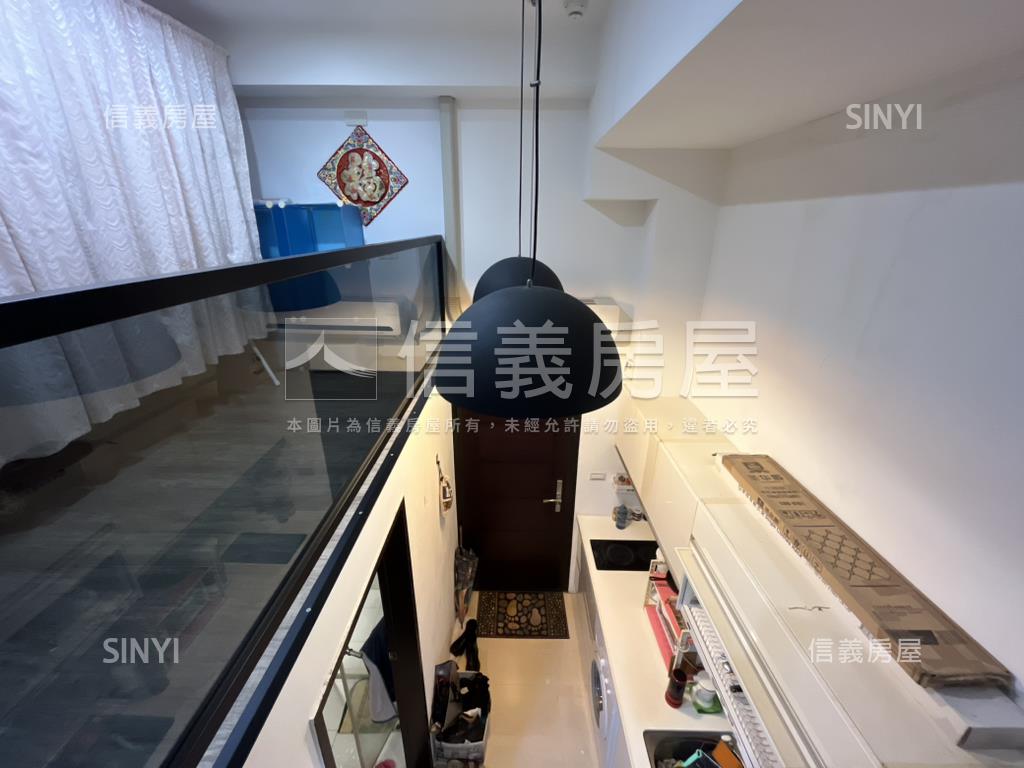 未來中和雙捷精裝挑高空間房屋室內格局與周邊環境