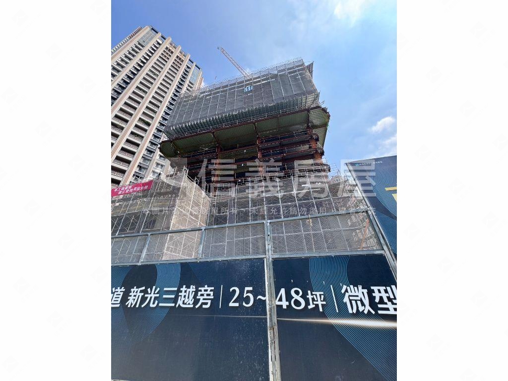 七期市政新銳高樓平車誠售房屋室內格局與周邊環境