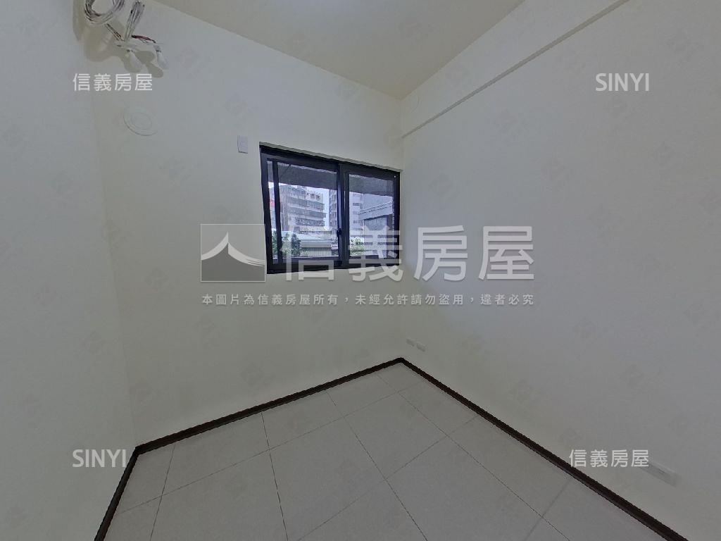 אֵל中正城閱Ｃ２露臺戶房屋室內格局與周邊環境