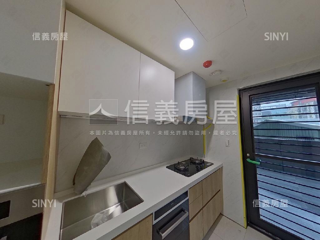 אֵל中正城閱Ｃ２露臺戶房屋室內格局與周邊環境