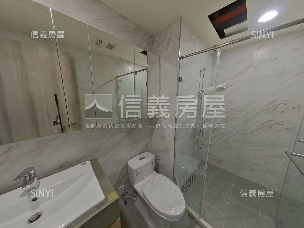 אֵל中正城閱Ｃ２露臺戶房屋室內格局與周邊環境