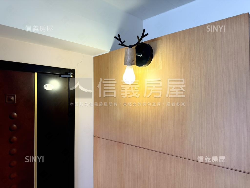 專任稀有百世達兩房房屋室內格局與周邊環境