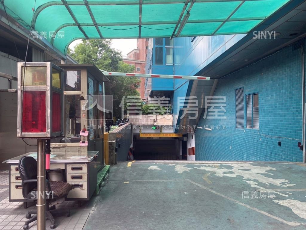 慶禾面寬黃金店面房屋室內格局與周邊環境