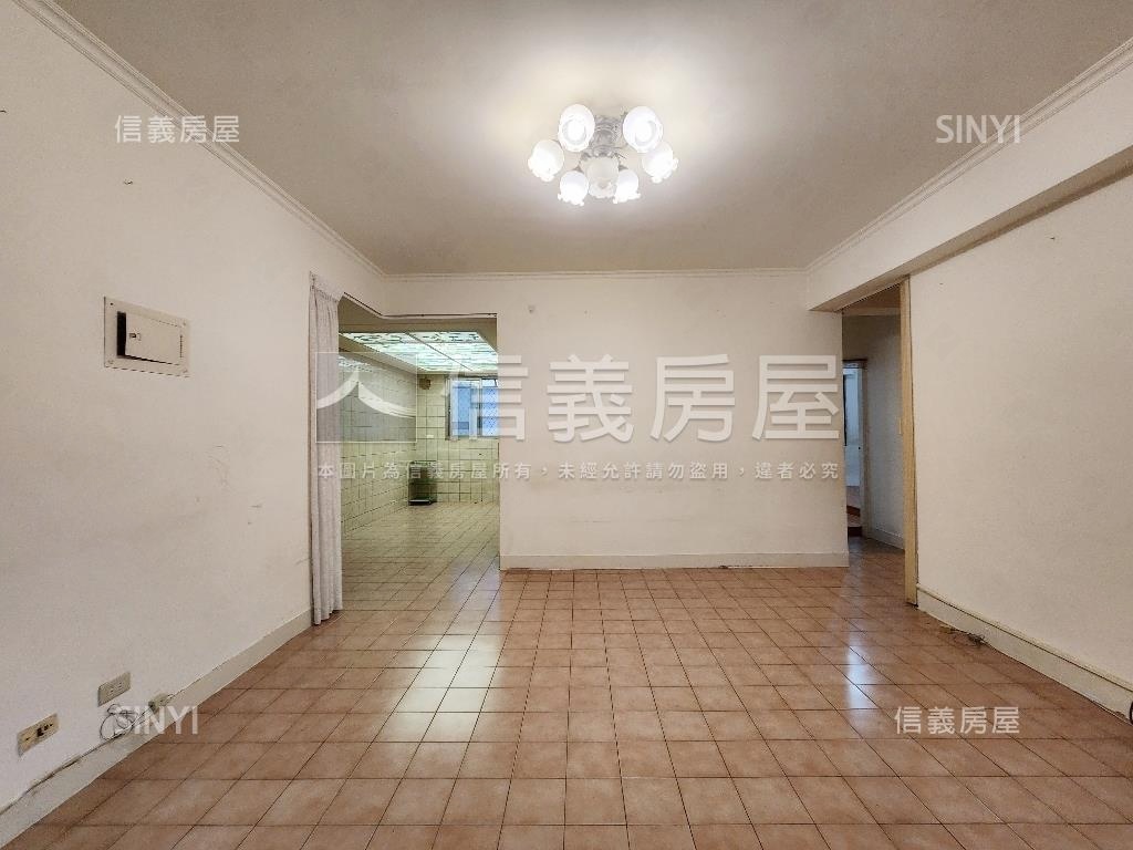 蘭雅國中旁３房公寓房屋室內格局與周邊環境