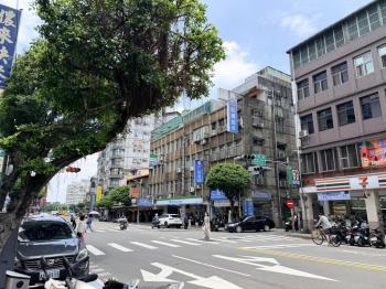 中正路低總價釋出華廈兩房