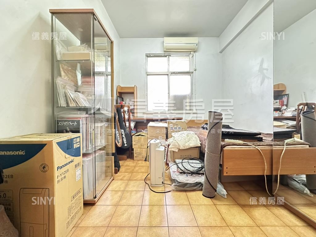 信義區綠景悠亮方正宅房屋室內格局與周邊環境