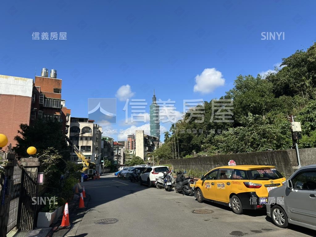 信義區綠景悠亮方正宅房屋室內格局與周邊環境