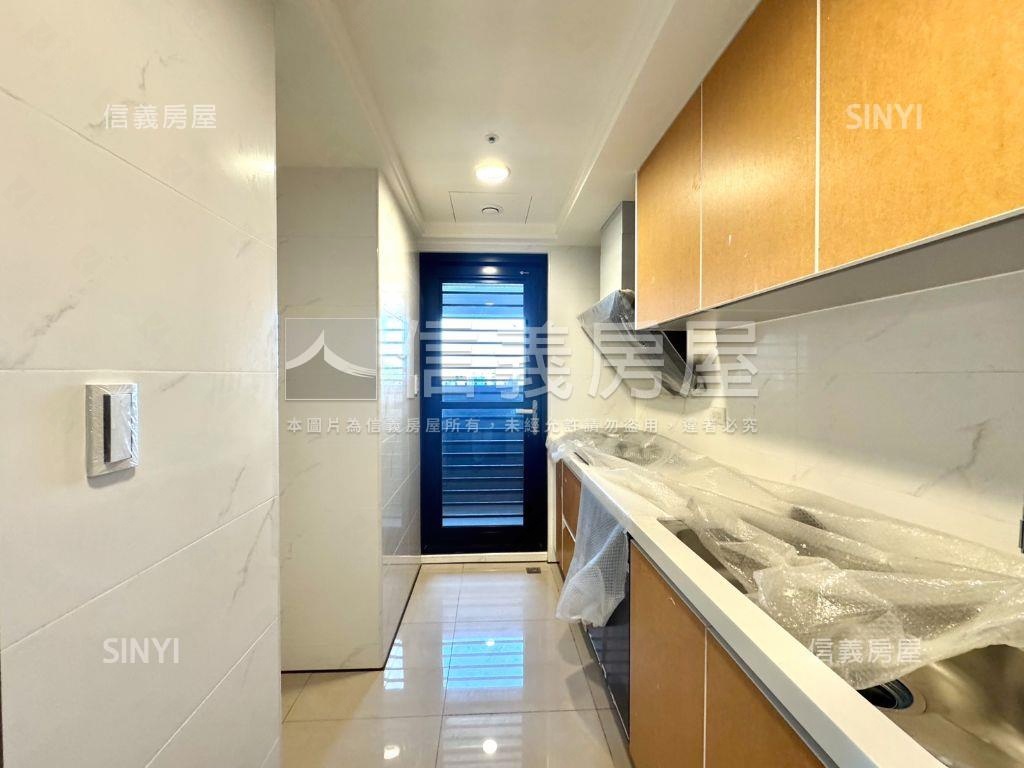 遠雄藏萃高層景觀三房平車房屋室內格局與周邊環境