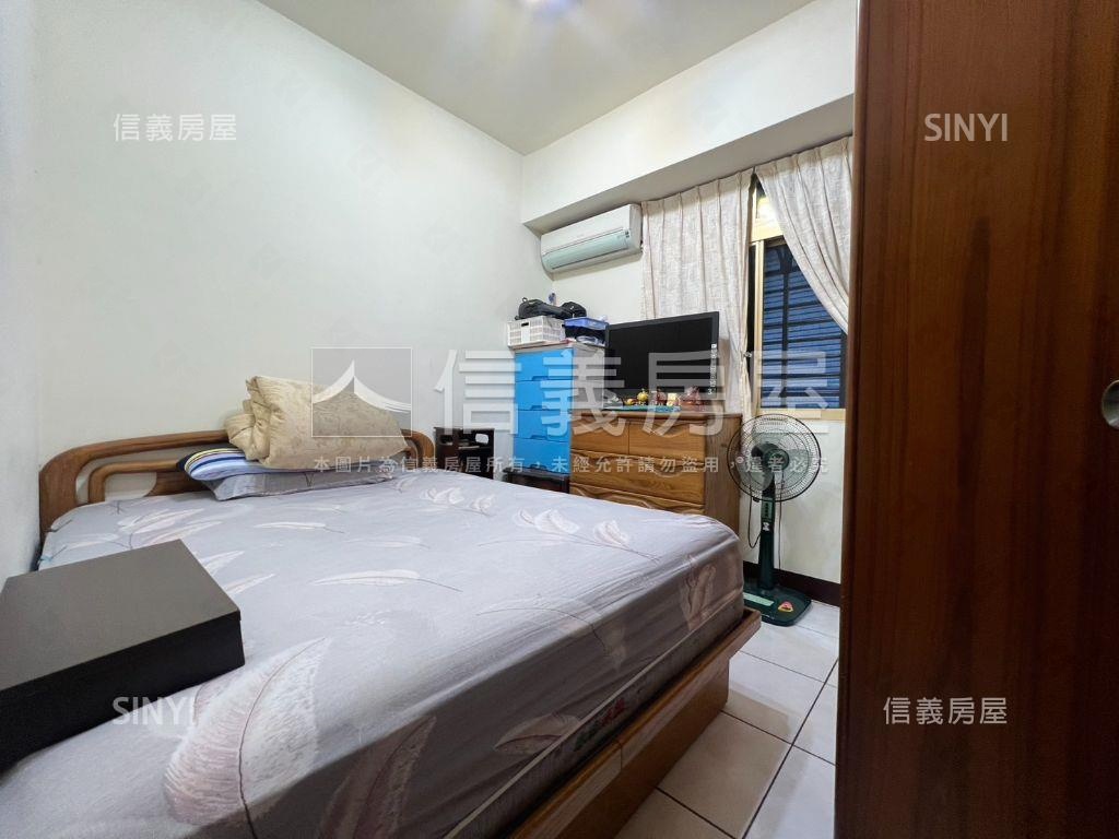 仁愛天廈四房車位房屋室內格局與周邊環境