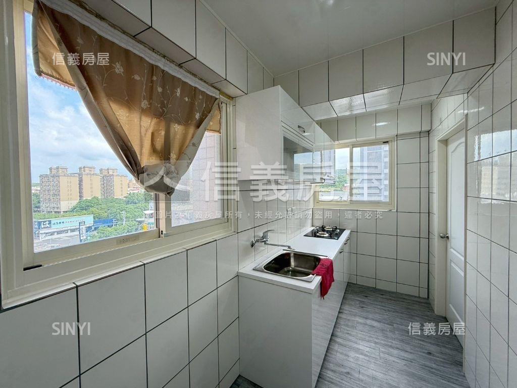楊梅交流道旁美三房房屋室內格局與周邊環境