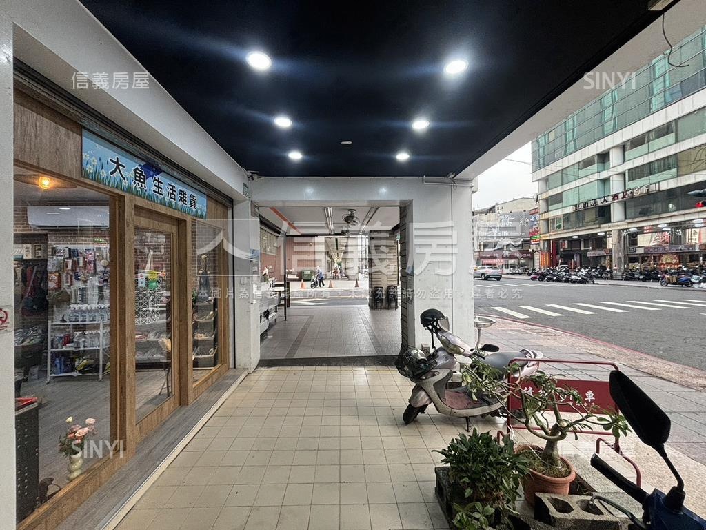 近捷運金店面房屋室內格局與周邊環境