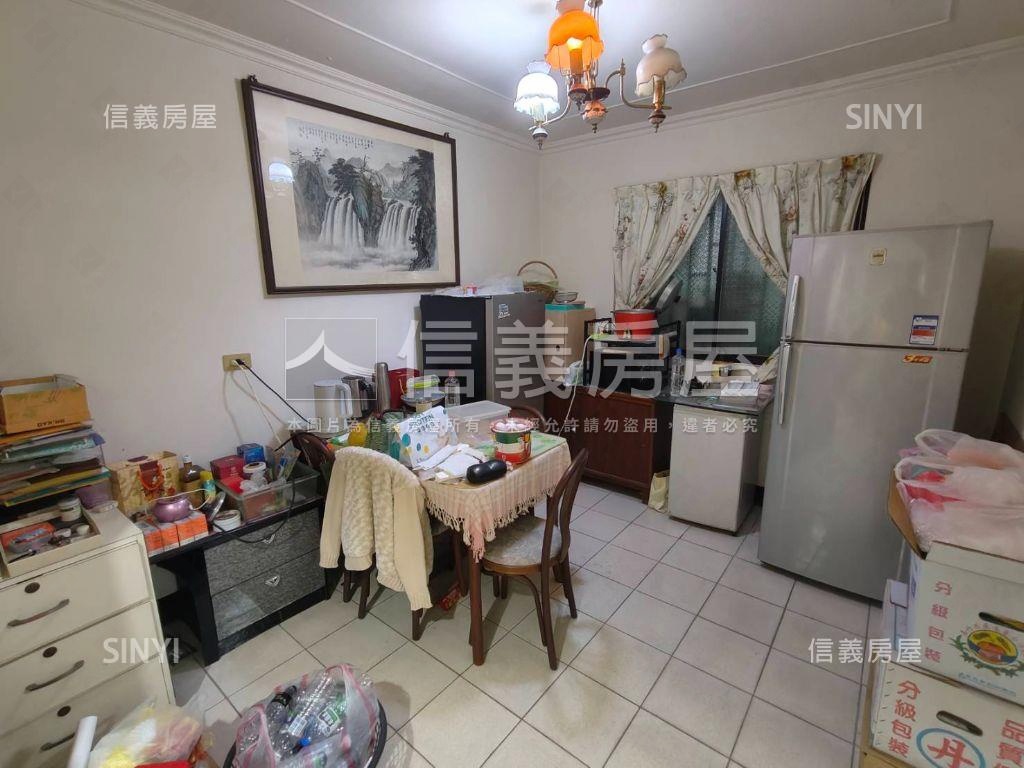 未來體育園區寧靜美透天房屋室內格局與周邊環境