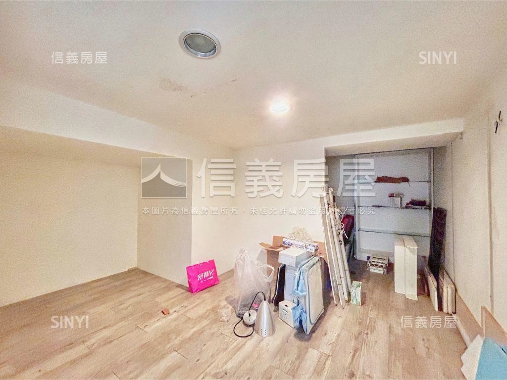 【店面】捷運臻寶優質店舖房屋室內格局與周邊環境