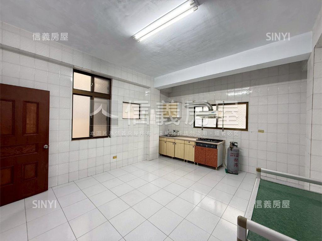 金華商圈★三面採光透天房屋室內格局與周邊環境