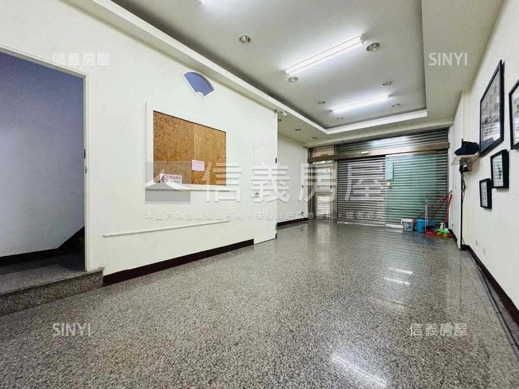 鼓山正路通風採光收租透天房屋室內格局與周邊環境