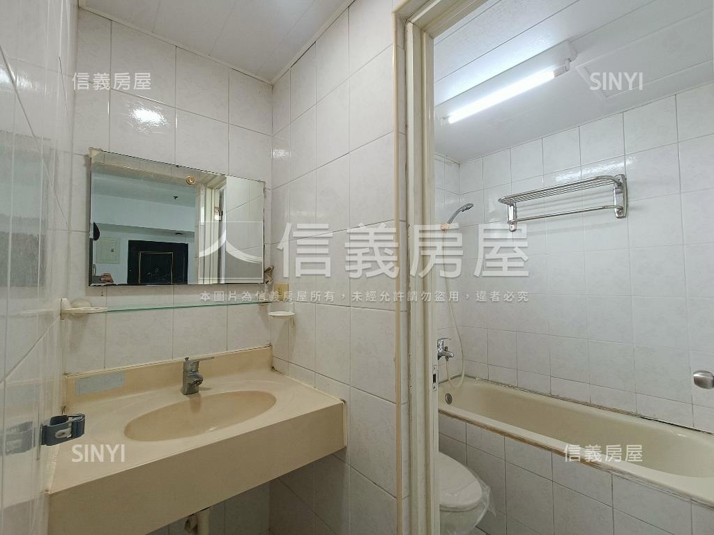 五甲二路高樓靓三房房屋室內格局與周邊環境