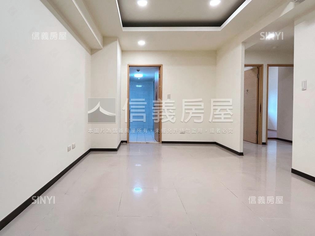 專任微風小城稀有三房車位房屋室內格局與周邊環境