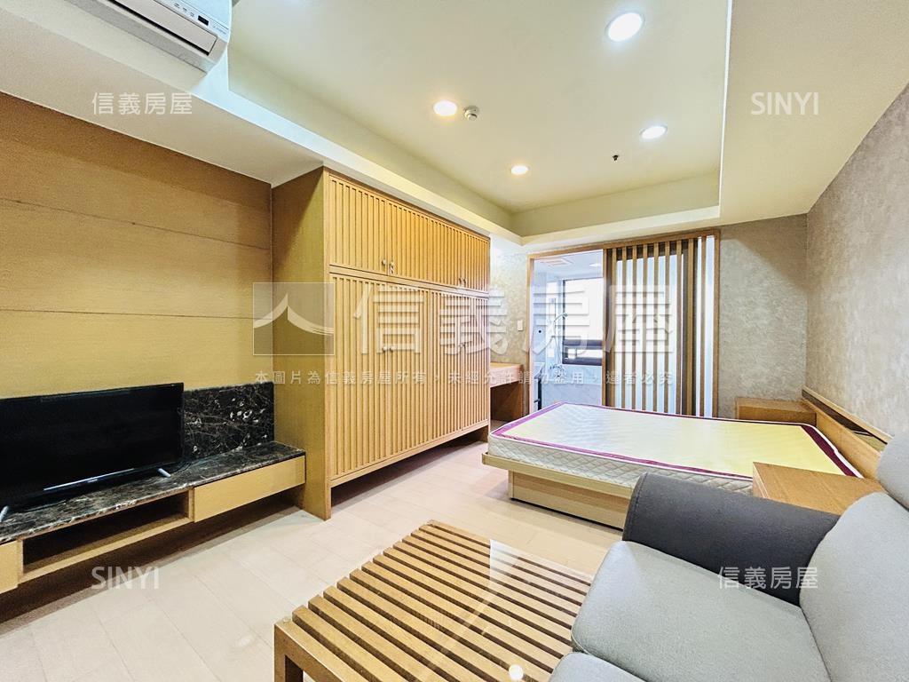 摩納哥山景套房車位房屋室內格局與周邊環境