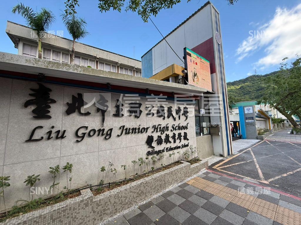 靜巷大空間公寓２樓房屋室內格局與周邊環境