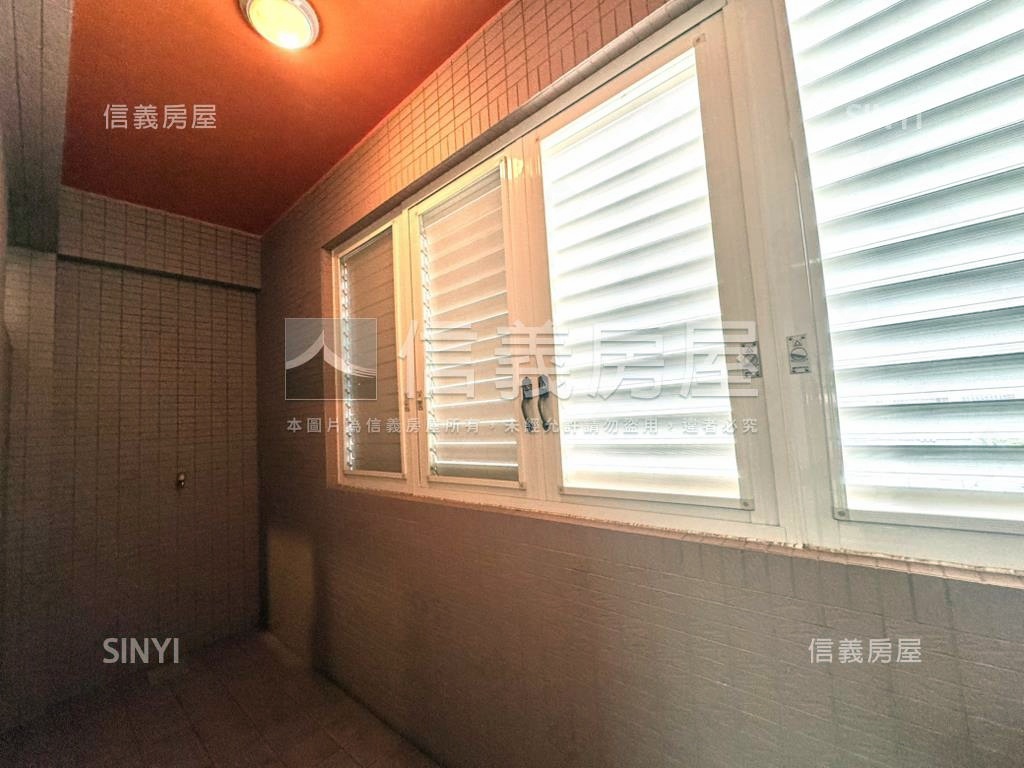 惠中路近公益路電梯透店房屋室內格局與周邊環境