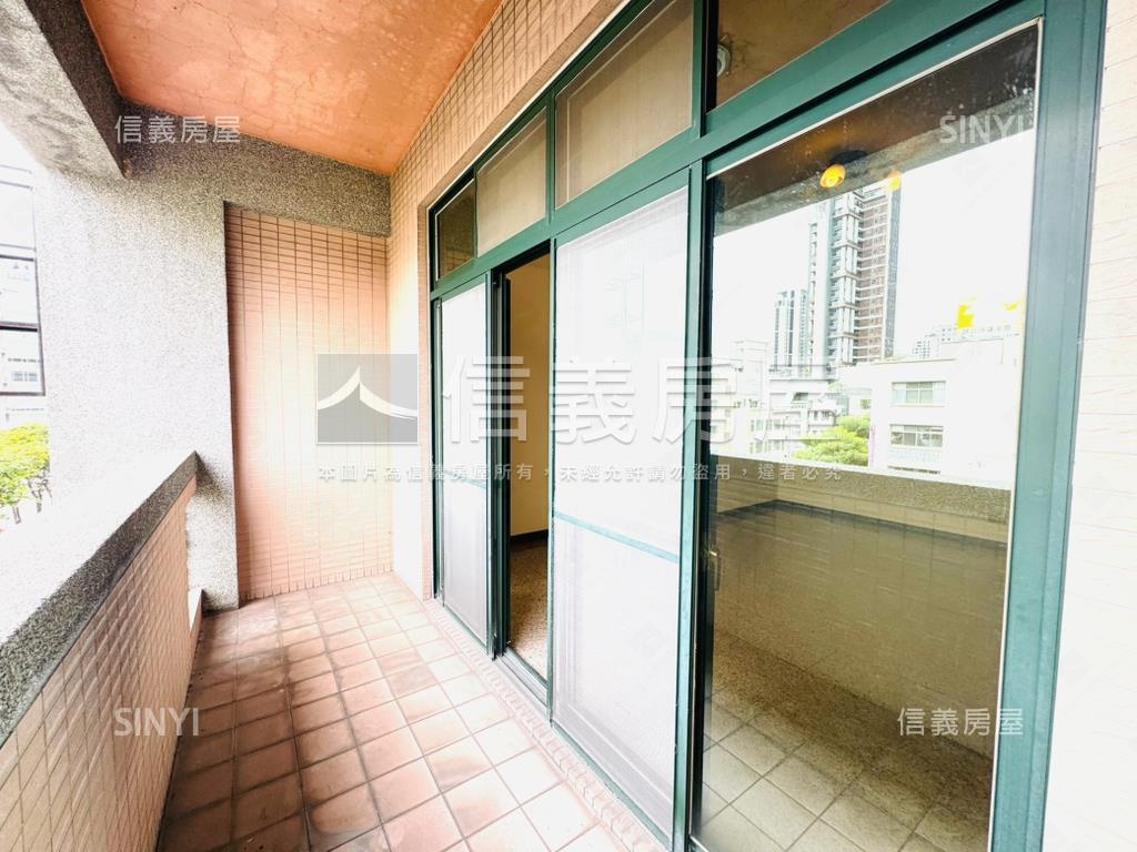 惠中路近公益路電梯透店房屋室內格局與周邊環境