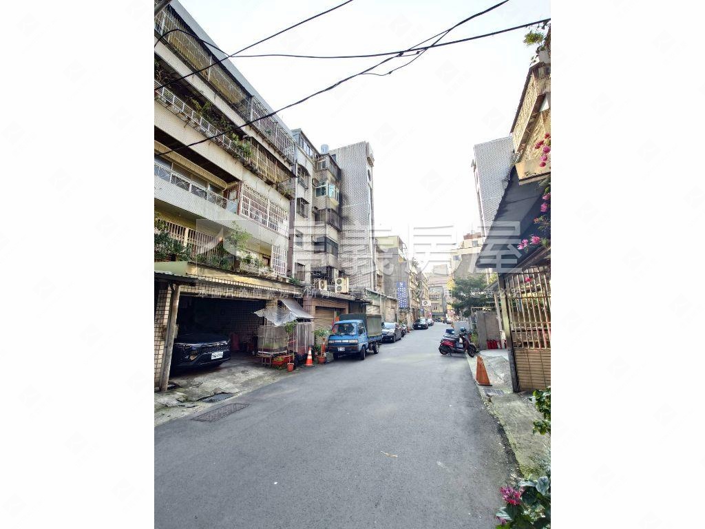 豐釀２稀有透天好厝房屋室內格局與周邊環境