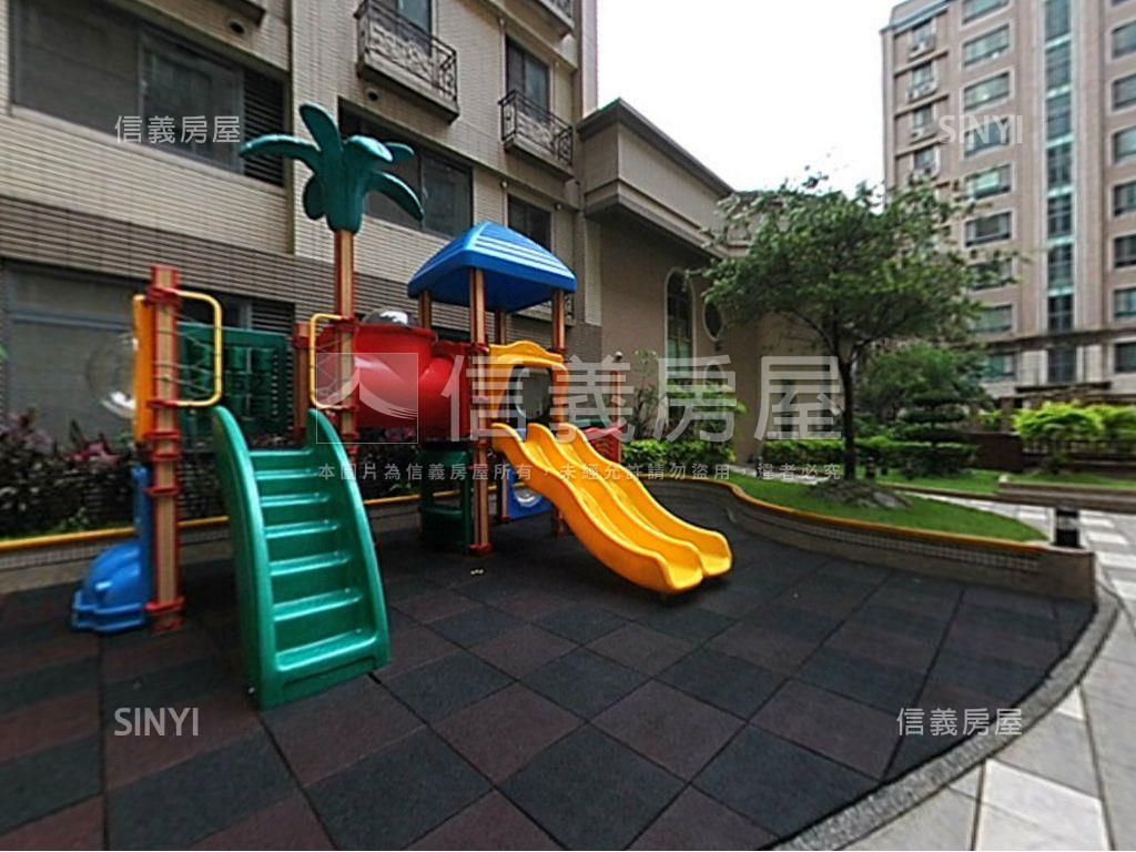 專任高鐵區藏真３房平車房屋室內格局與周邊環境
