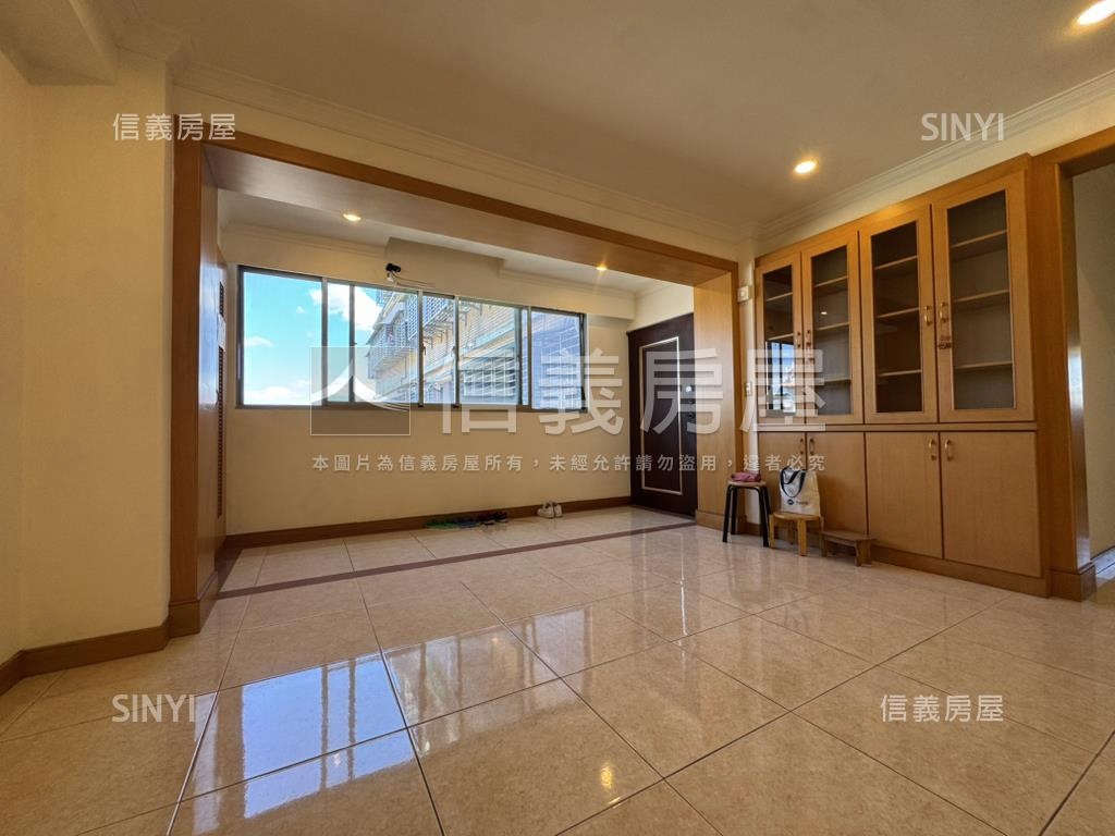 近華江三面採光大四房房屋室內格局與周邊環境