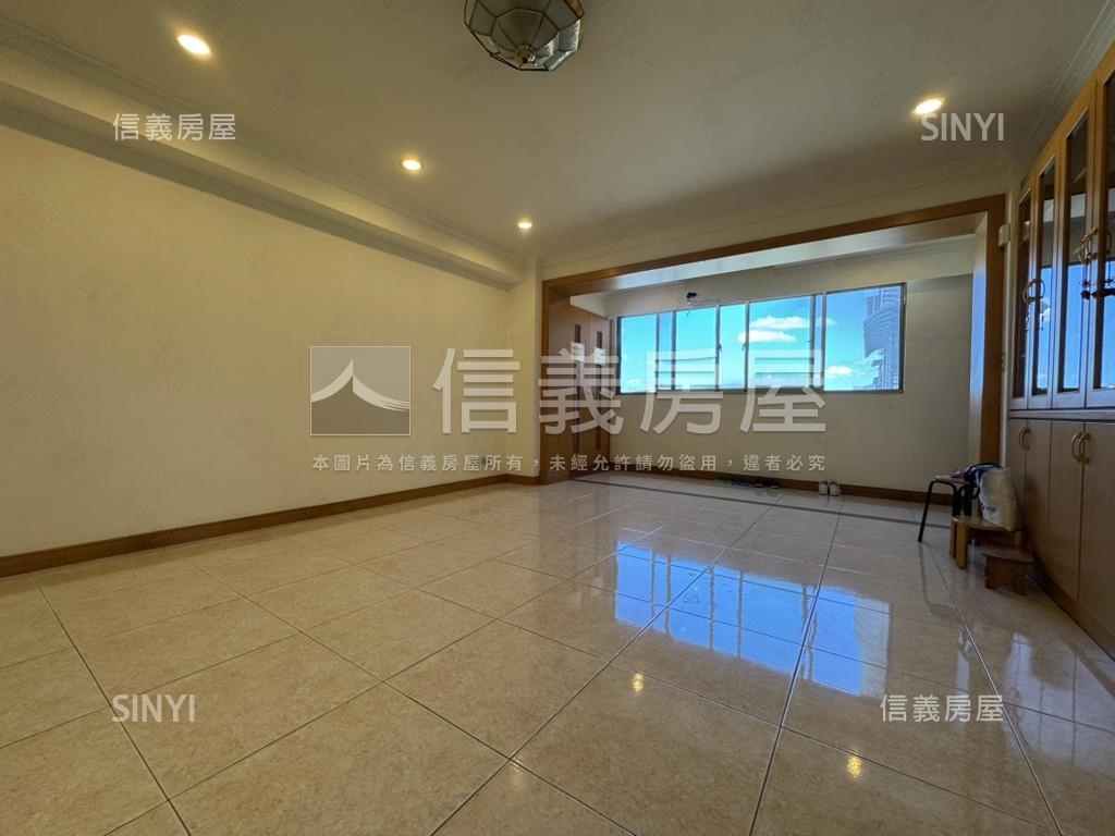 近華江三面採光大四房房屋室內格局與周邊環境