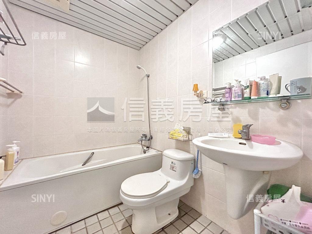 新★大鵬新城玄關三房平車房屋室內格局與周邊環境