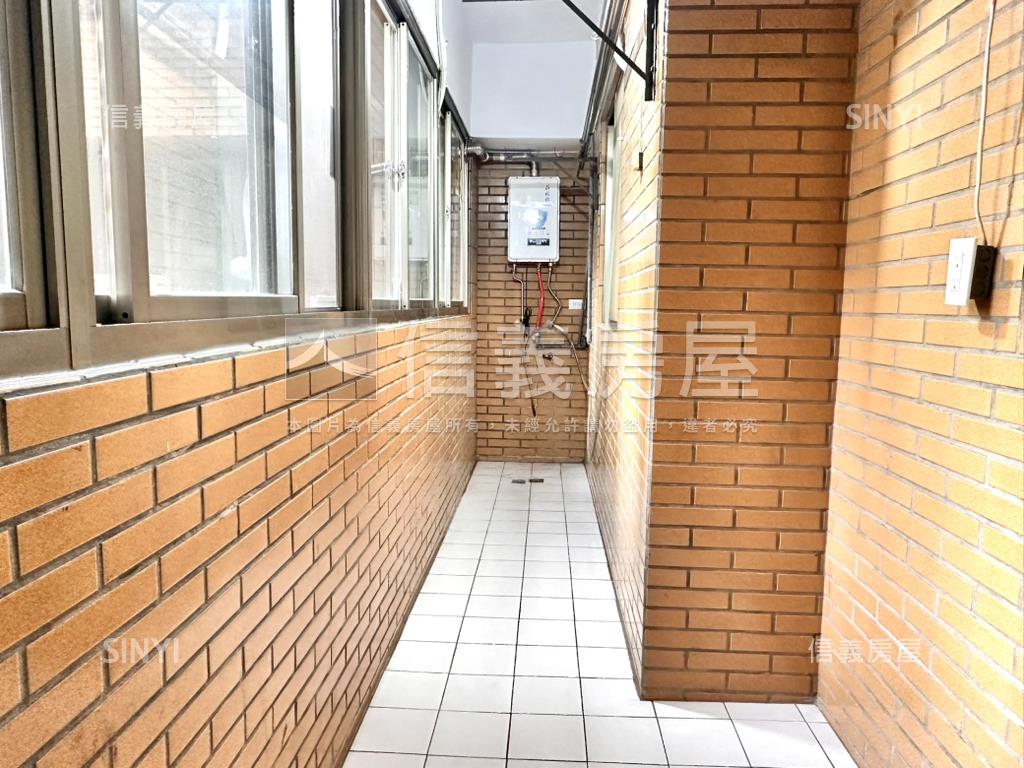 景安捷運大二房房屋室內格局與周邊環境