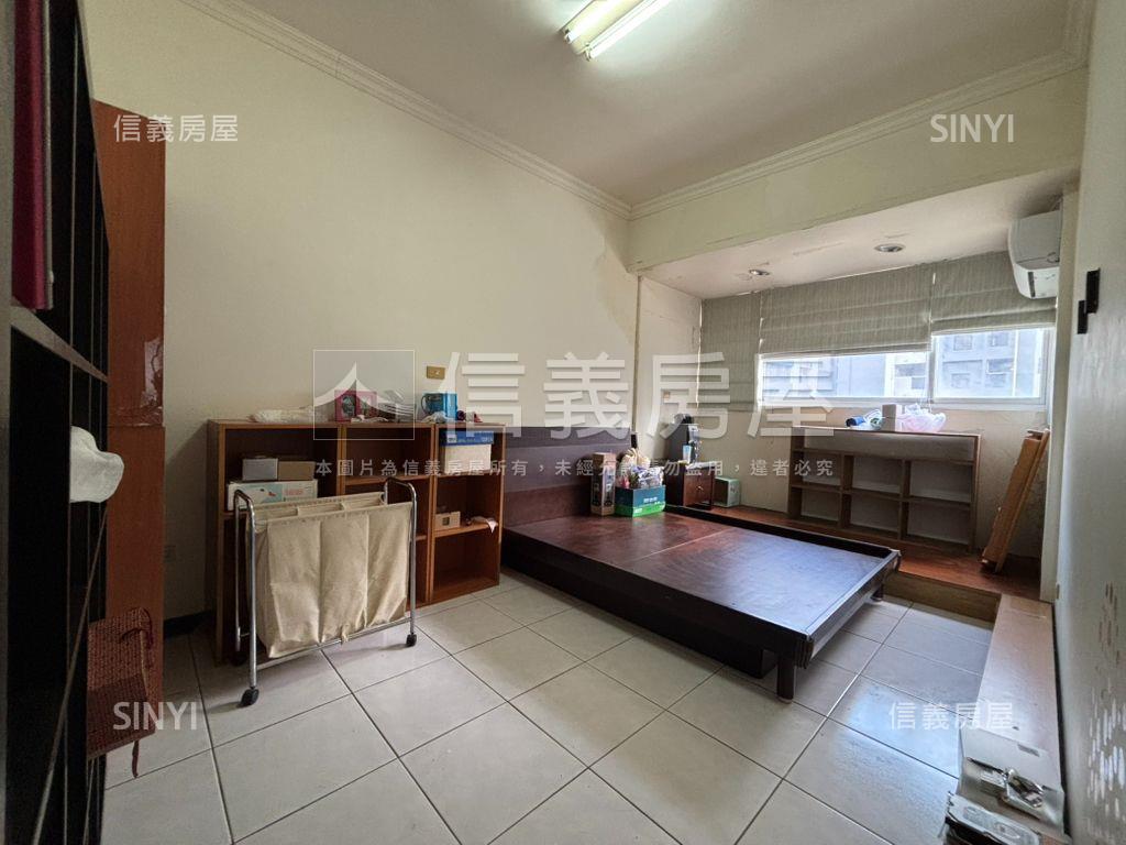 新春華廈稀有三房房屋室內格局與周邊環境